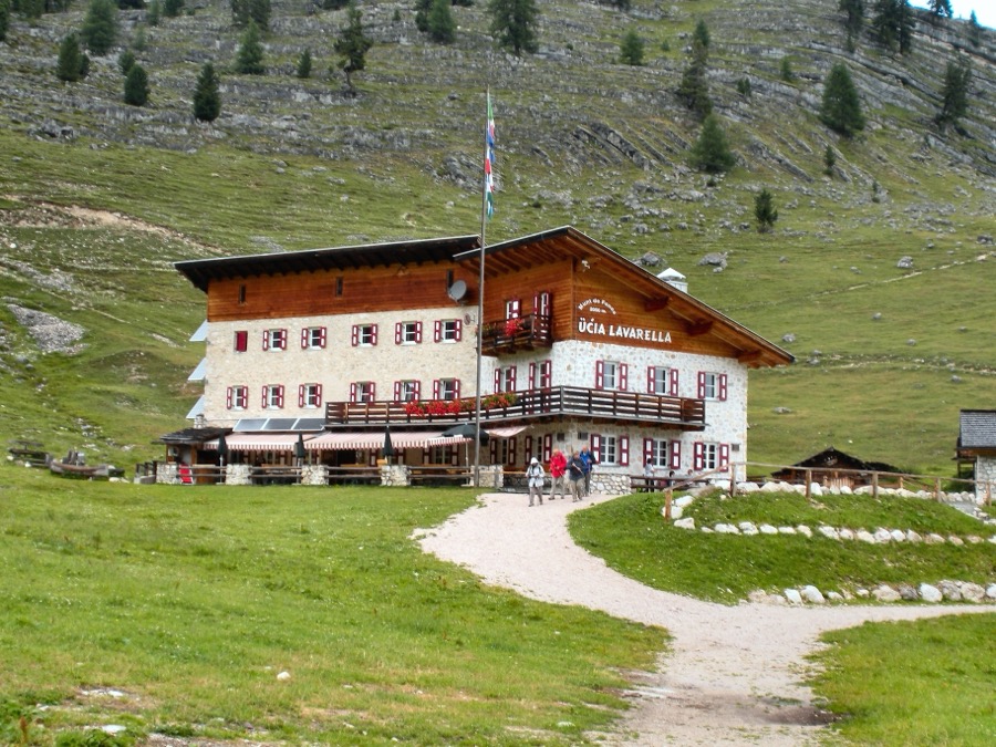 Rifugio Lavarella on the Fanes plateau
